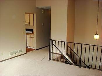 3rd image of 1072 Regency Dr