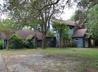 1247 Ainsworth Dr, Gulf Breeze, FL 32563