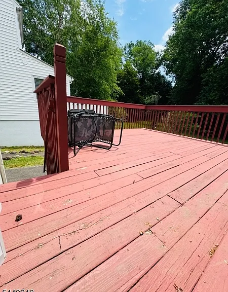 44 Greenwood Dr — Photo 19
