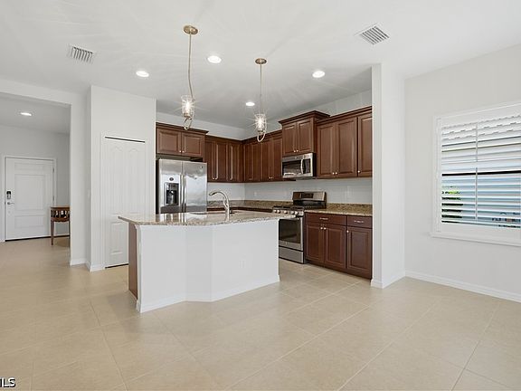 5th image of 4629 Waterscape Ln
