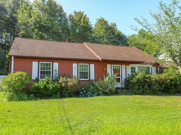 1030 Prairie Ave, New Bedford, MA 02745
