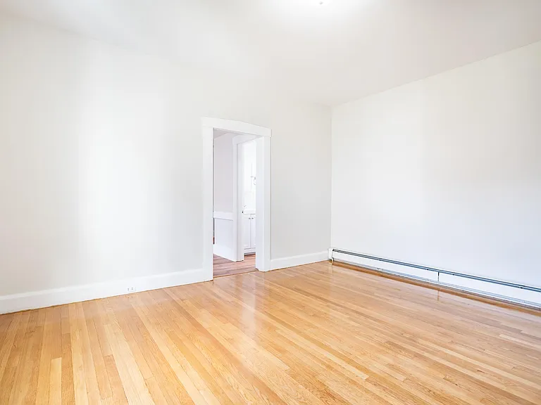 31 Adams St #1 — Photo 8