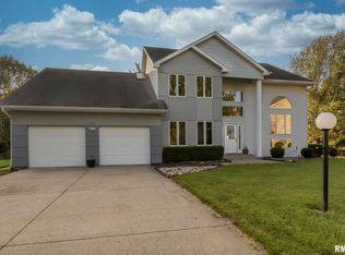 3204 Foxberry Cir, Carbondale, IL 62901