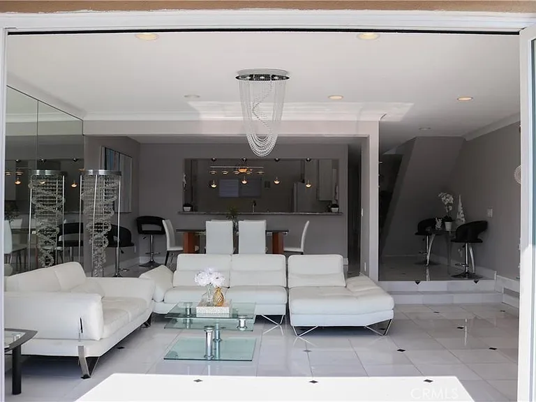 3726 Montego Dr — Photo 12