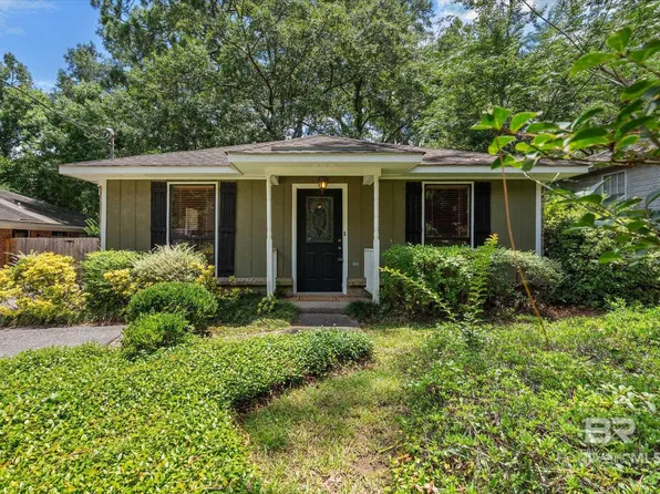 909 Schaub Ave, Mobile, AL 36609