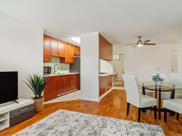 60 N Kuakini St APT 1F, Honolulu, HI 96817