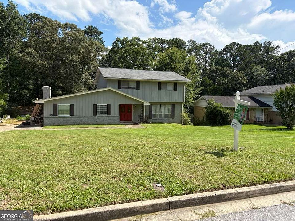 1st image of 2460 Hallie Mill Rd