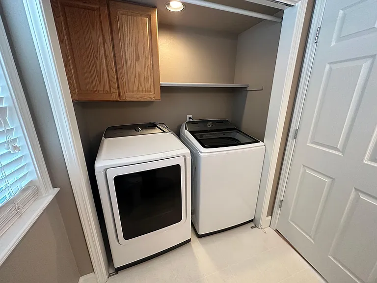 2345 Damon Dr — Photo 23