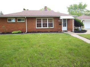 26430 Dale Ct, Roseville, MI 48066