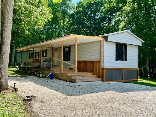 358 Pleasant Hill Pl, Bluff City, TN 37618