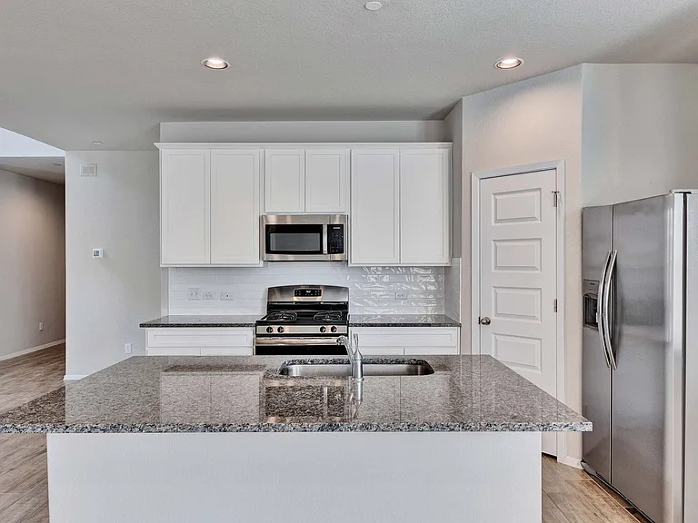 2800 Joe Dimaggio Blvd #98 — Photo 23