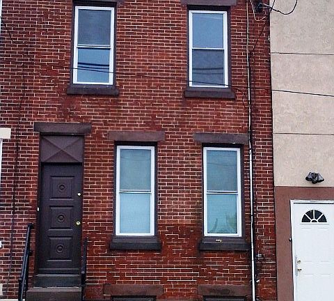 3rd image of 2532 Dickinson St