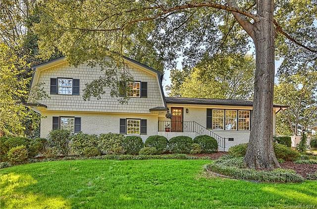1st image of 822 Wingrave Dr