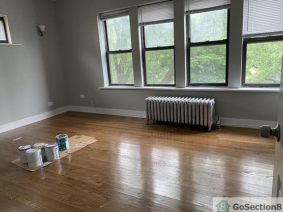 2nd image of 7317 S East End Ave APT 2W