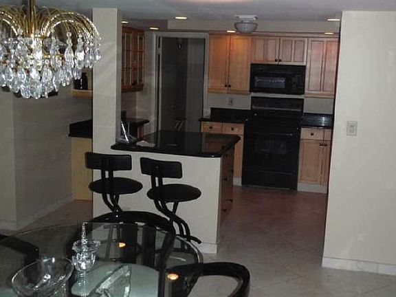 3rd image of 3500 Galt Ocean Dr APT 205