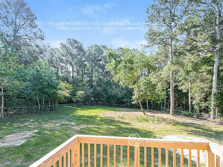 1740 Rose Garden Ln — Photo 17