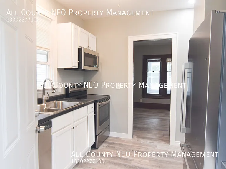 73 Belvidere Way — Photo 17