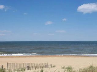 9712 11th Bay St APT 4, Norfolk, VA 23518