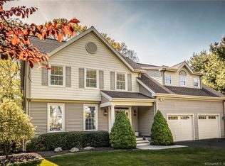 152 Long Wharf Dr, Mystic, CT 06355