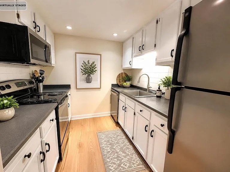 103 Gainsborough St #5 — Photo 8