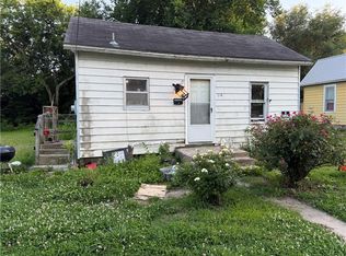 814 E Green St, Clinton, MO 64735