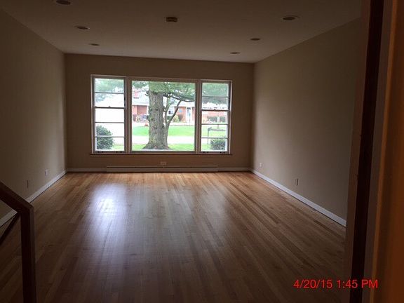 5th image of 1012 Sherwood Dr