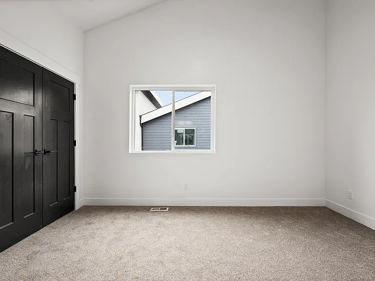 218 W Paxton Ave #5 — Photo 12