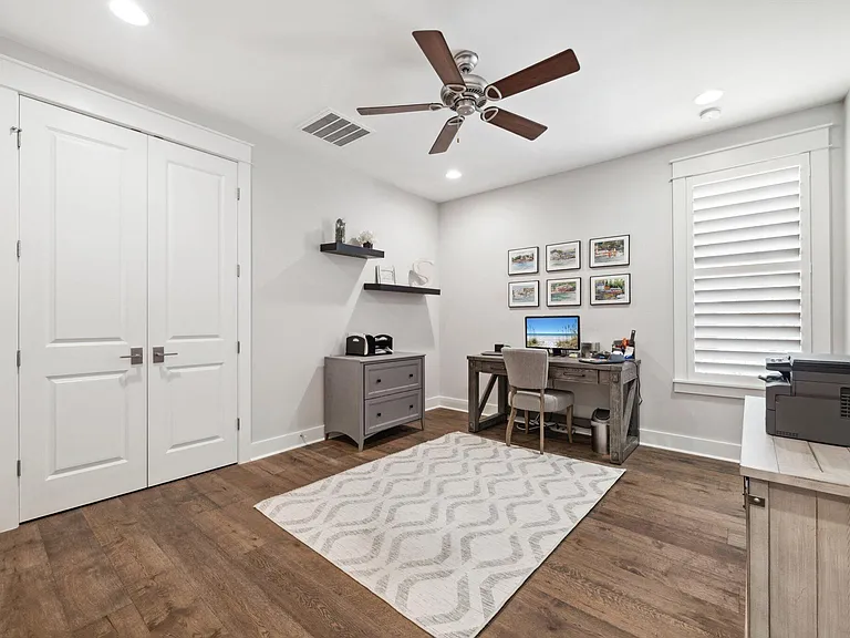 327 Cobalt Ln — Photo 31