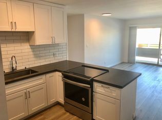 2404 C St APT 308, San Diego, CA 92102