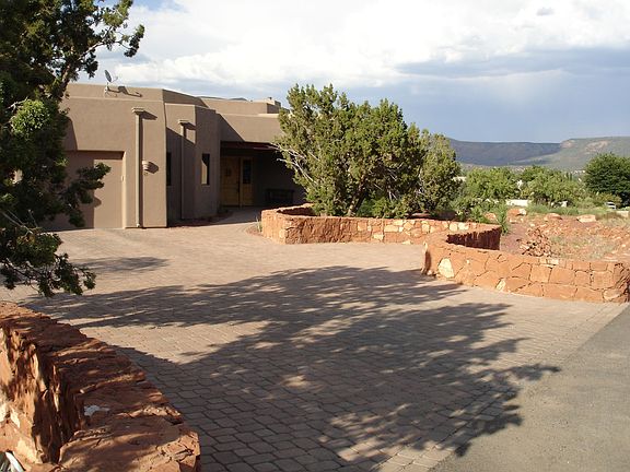 Front driveway view