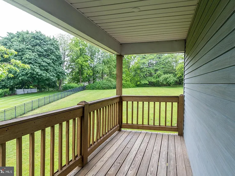 56 W Windrose Dr — Photo 59