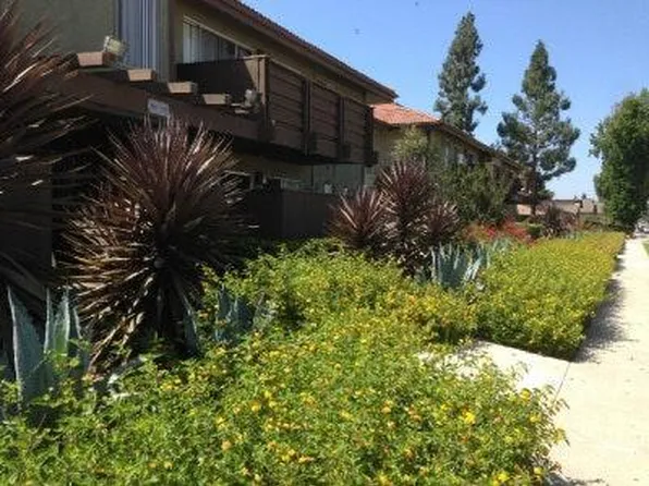 615 Fredricks Ave, Oceanside, CA