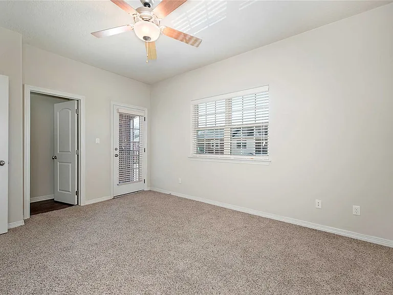 533 Forest Dr — Photo 7