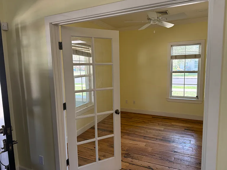 936 S Maple Ave — Photo 5