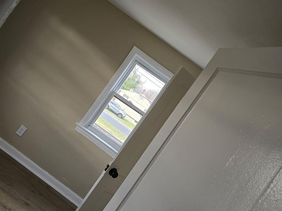 216 S 4th St Vineland NJ Zillow