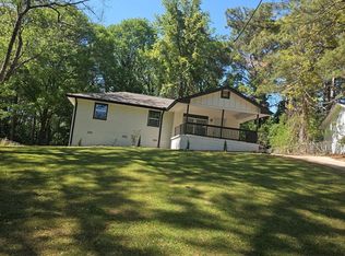 1679 Hollyhock Ter, Decatur, GA 30032