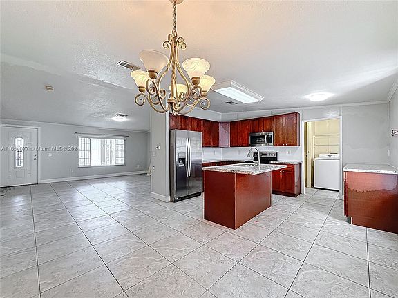 3rd image of 35303 SW 180th Ave Lot 395