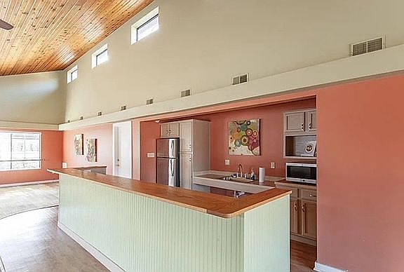 Condo clubhouse