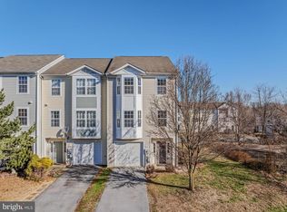 56 Foal Ln, Martinsburg, WV 25405