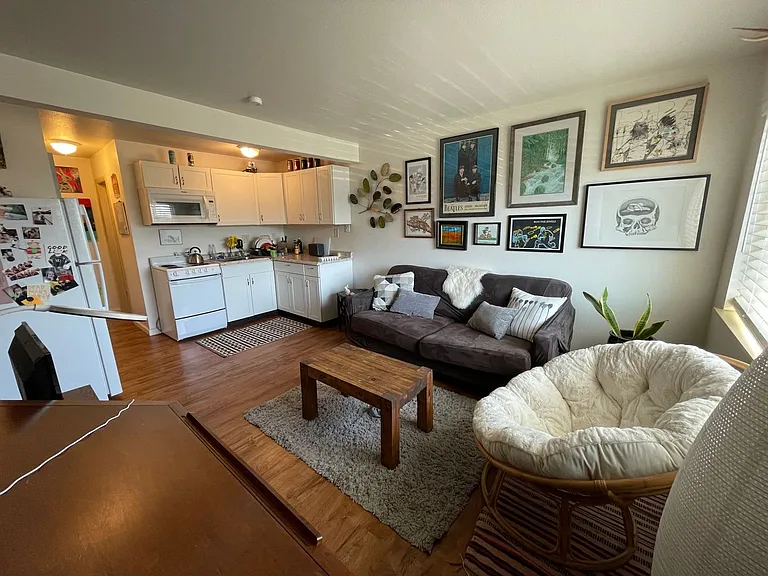 715 Parker St — Photo 19
