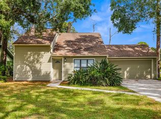 2004 Wood Hollow Pl, Sarasota, FL 34235