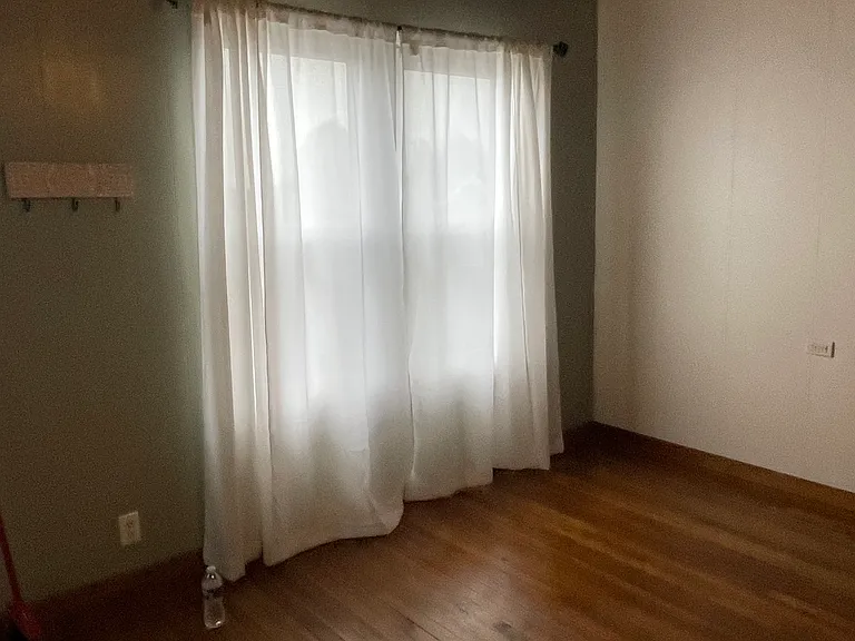 664 Delaware St — Photo 5
