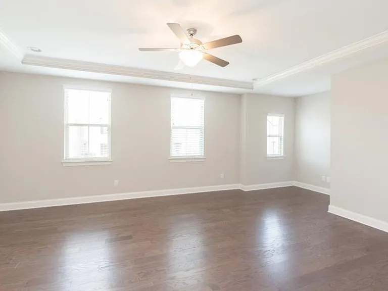 164 Ashcrest Point — Photo 9