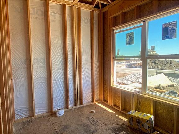 3rd image of 19362 Skyview Ln