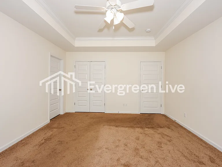 4837 Cove Ln — Photo 9