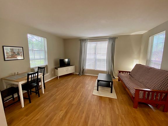 2nd image of 430 E Magnolia Ave #1