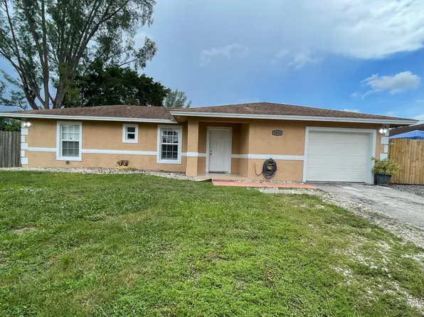 4424 31st Ave SW, Naples, FL 34116