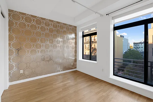 Rented by Compass | media 10