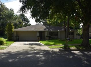 2295 Lakeview Ave, Clermont, FL 34711