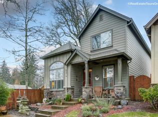 8927 SW Nordic Dr, Tigard, OR 97223